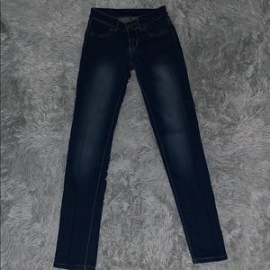 Skinny jeans